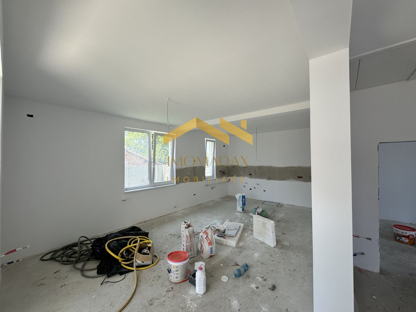 Bucovat-Duplex Parter-Curte Amenajata - Poză 10