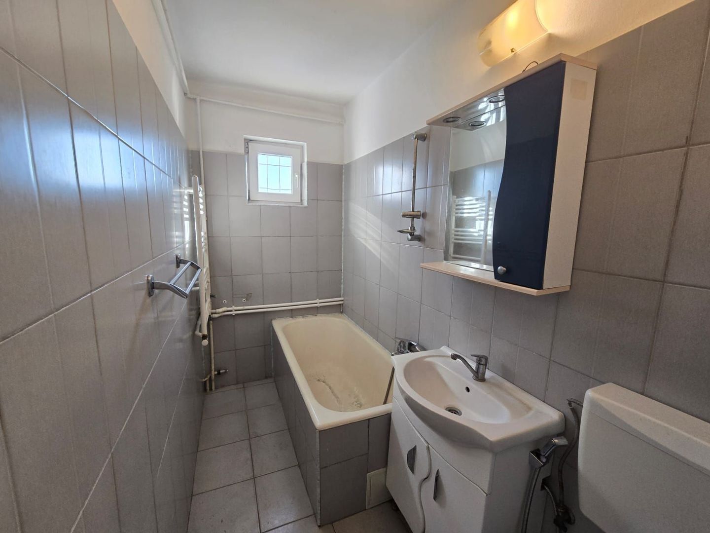 TOMIS NORS - CIRESICA | 2 camere | gaz | balcon | de inchiriat - Poză 12