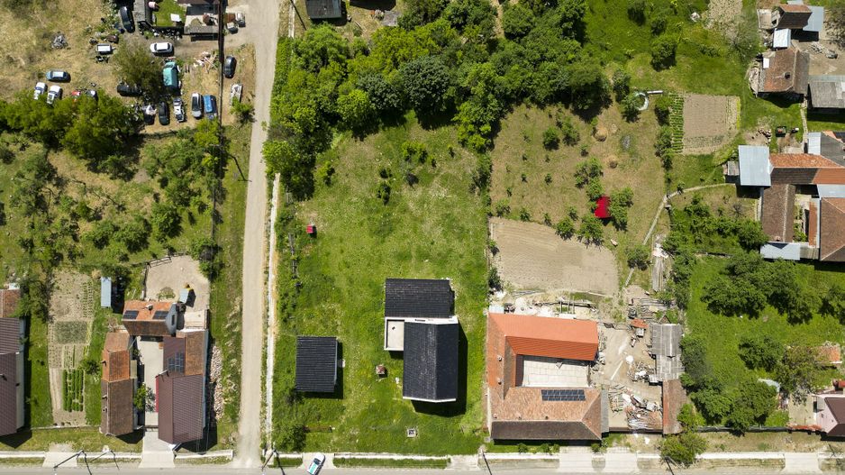 Casă la roșu din BCA de vânzare în Județul Arad - Poză 2