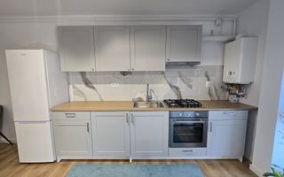 Apartament ultrafinisat cu 2 camere, zona centrala in Floresti. - Poză 4