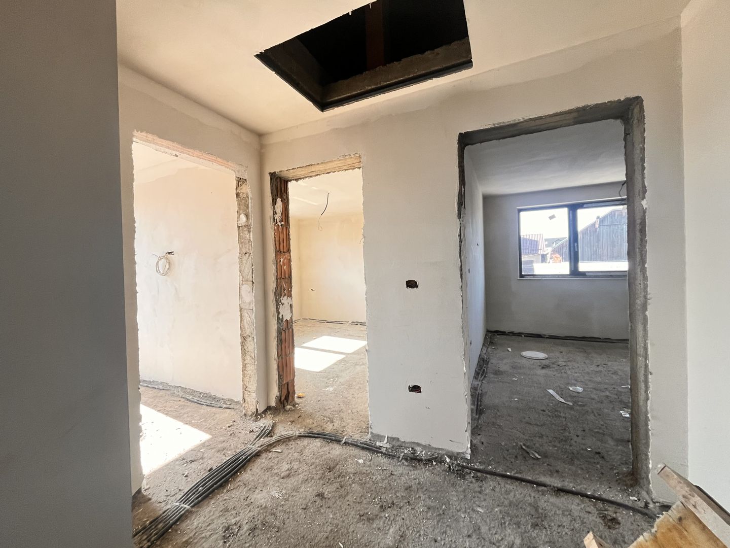 Case de Vânzare cu Teren 4.2 Ari I Moara/Suceava I192.000Euro - Poză 4