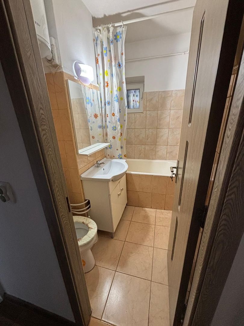 Medicina | 1 Camera | Centrala Proprie - Poză 5