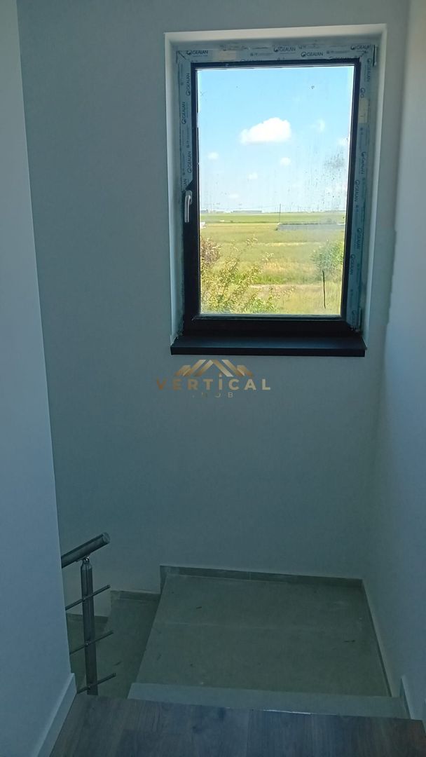 🏡 Casă modernă cu 4 camere de vânzare – Comuna Berceni - Poză 12