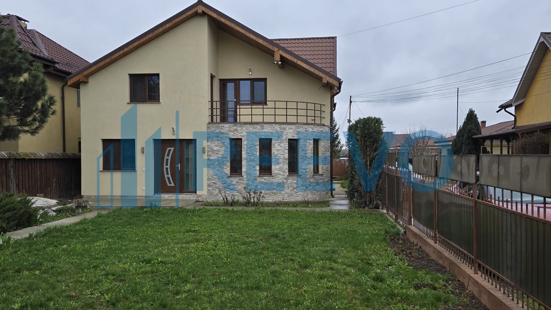 Casă de închiriat în Lilieci - Poză 1