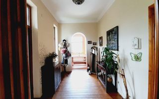 Casa 5 camere, D+P+M, ultracentral, zona deosebita, Campina, Prahova - Poză 8