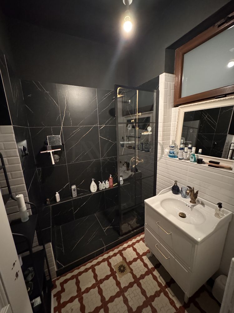 Apartament 2 camere + birou 100 m2 - imobil interbelic | Piata Romana - Poză 4