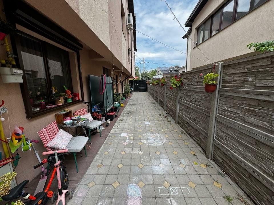 Casa  aparatorii patriei sector 4 - Poză 4