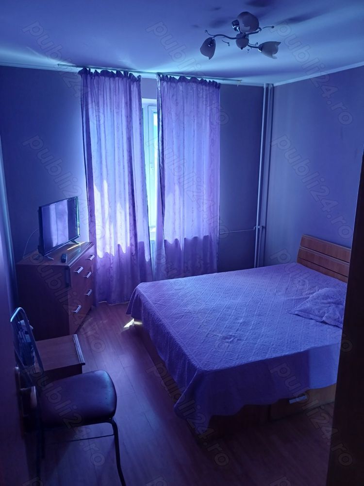 Vând apartament 4 camere - Poză 9