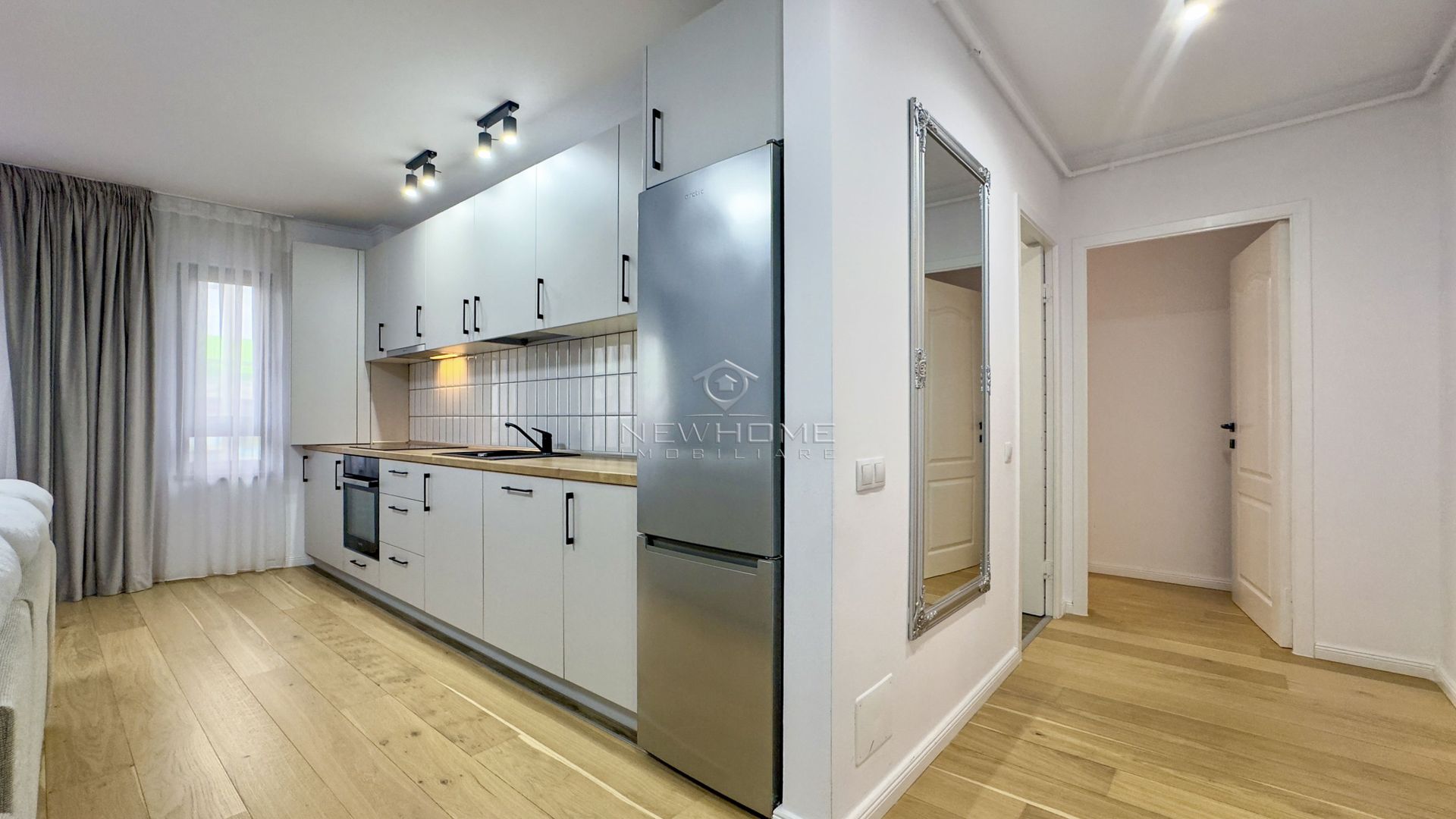 Apartament cu 3 camere de vânzare, zona Bulgaria - Poză 7