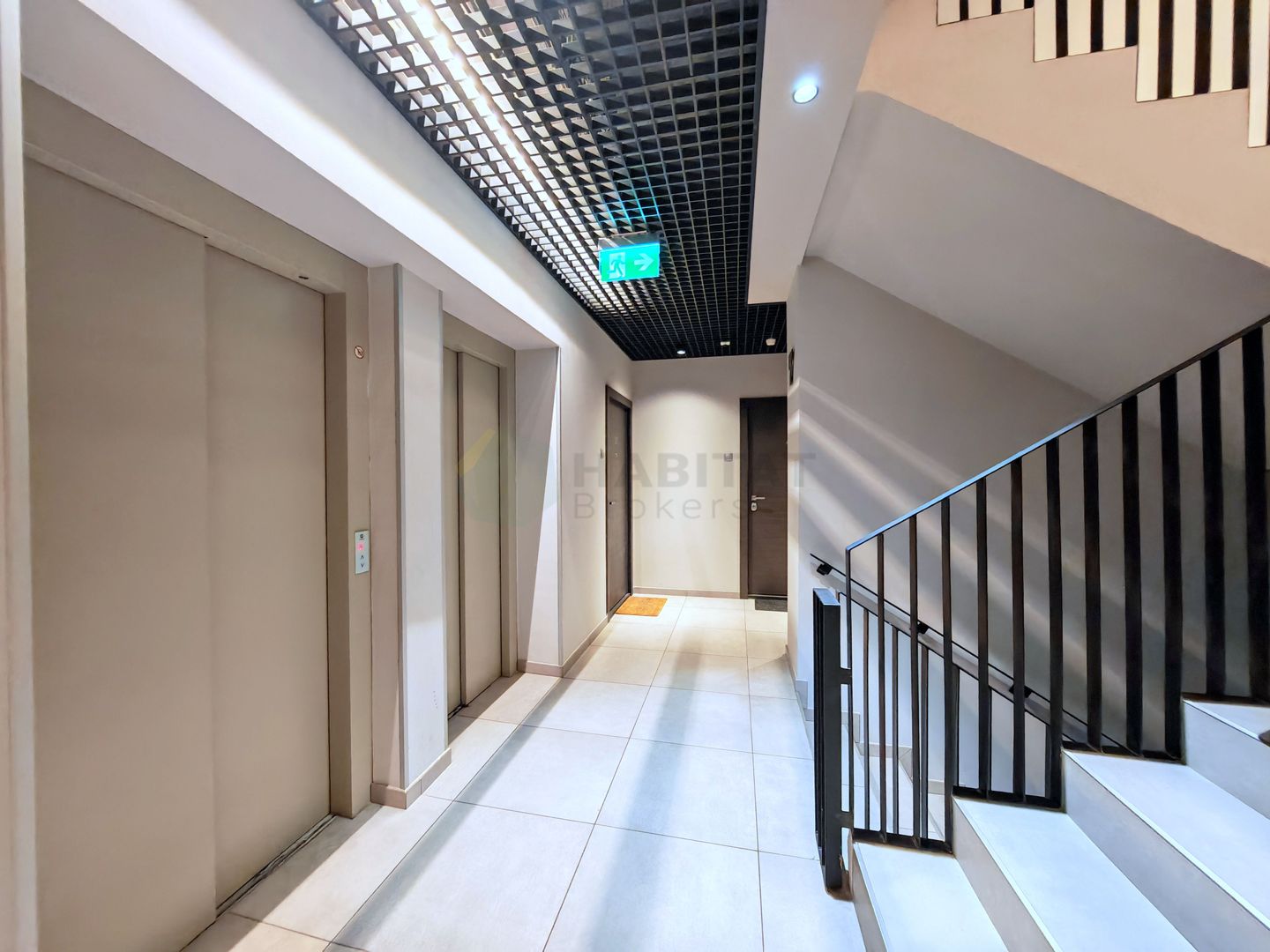 Acasă în Triama Residence: Garsonieră Modernă și Spațioasă - Poză 14