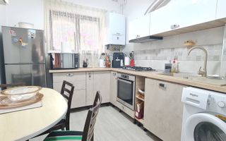 Garsoniera mobilata utilata Tractorul bloc vila - Poză 3