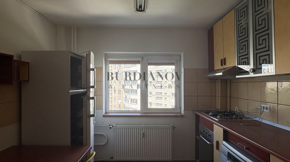 Apartament cu 2 camere - decomandat - Mega Mall - Pantelimon - Poză 6