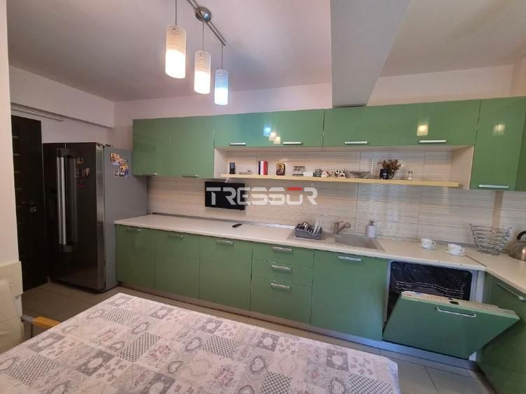 Apartament 4 camere, renovat integral, Tomis Nord – disponibil imediat - Poză 3