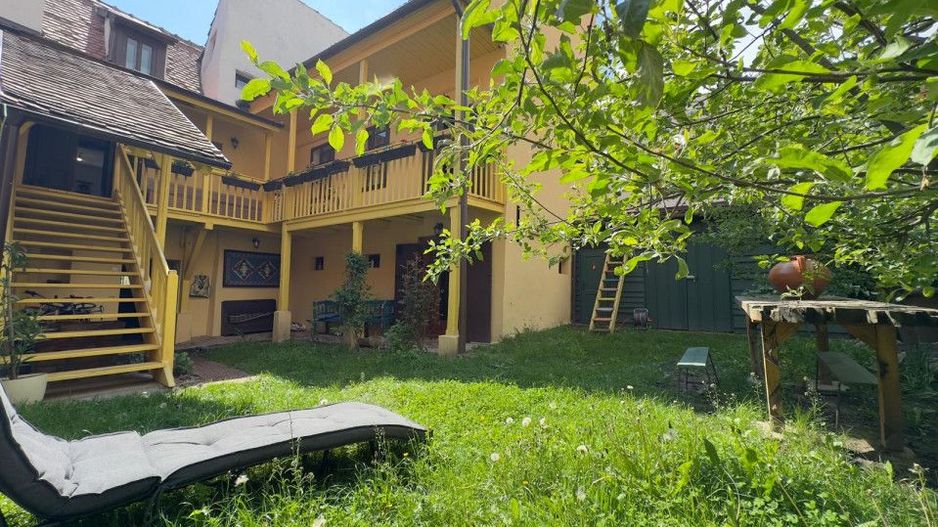 CASA INDIVIDUALA IN CENTRUL ISTORIC AL SIBIULUI - Poză 26