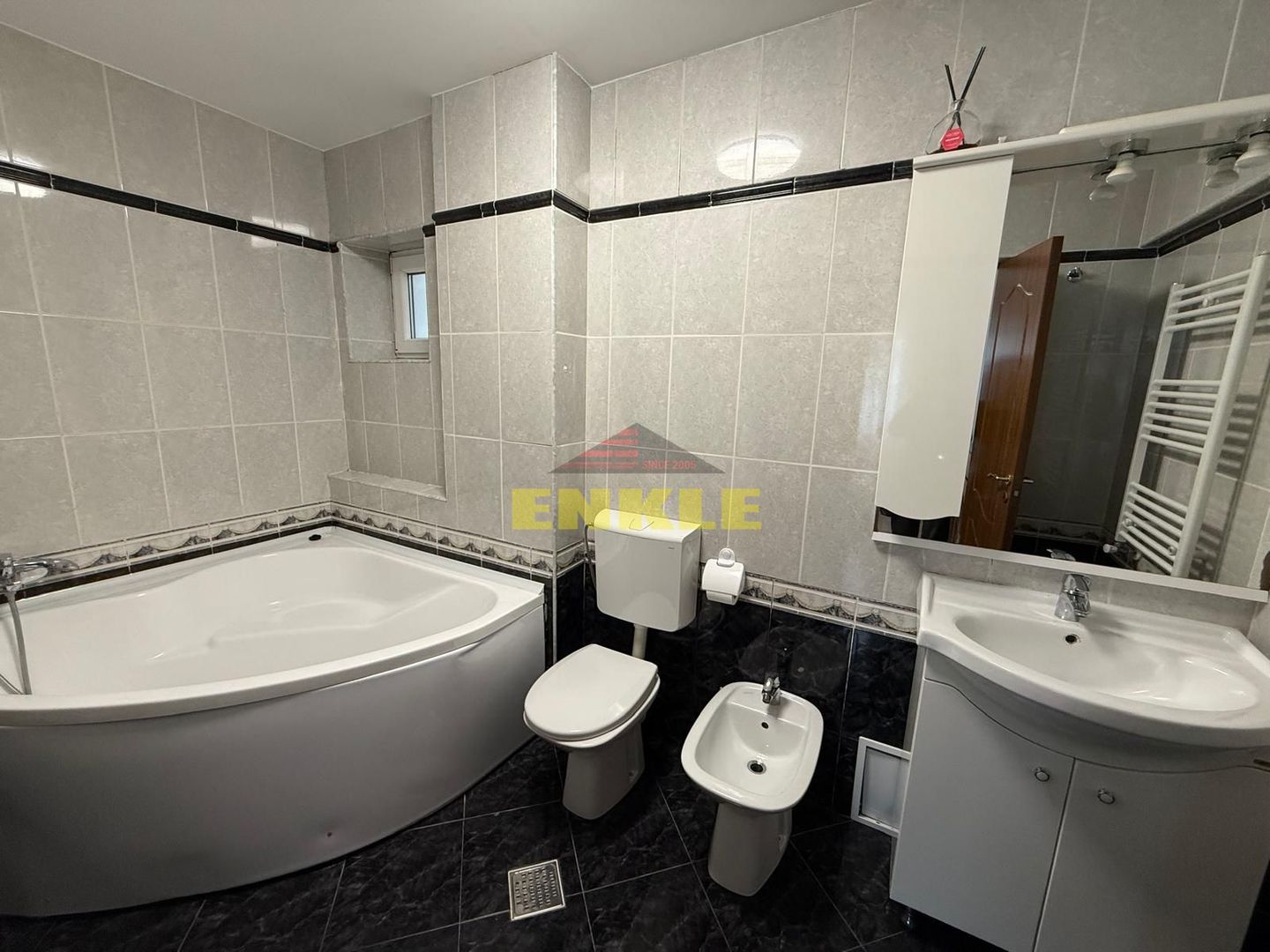 De închiriat apartament 3 camere – Zona Primăverii - Poză 10