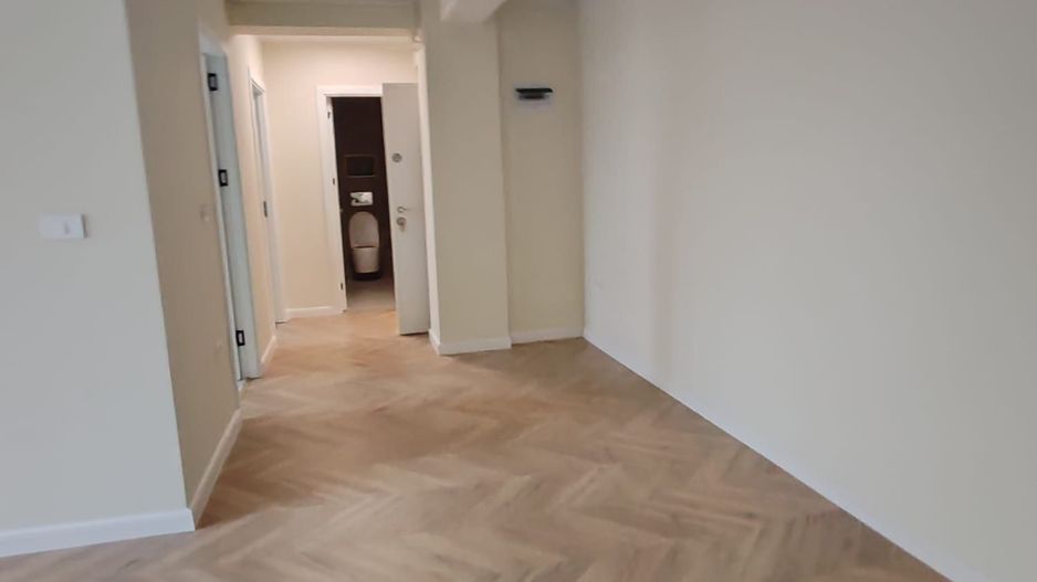Ap. 2 camere -56mp-109000euro cu loc de parcare - V. Lupului-Pacurari - Poză 2