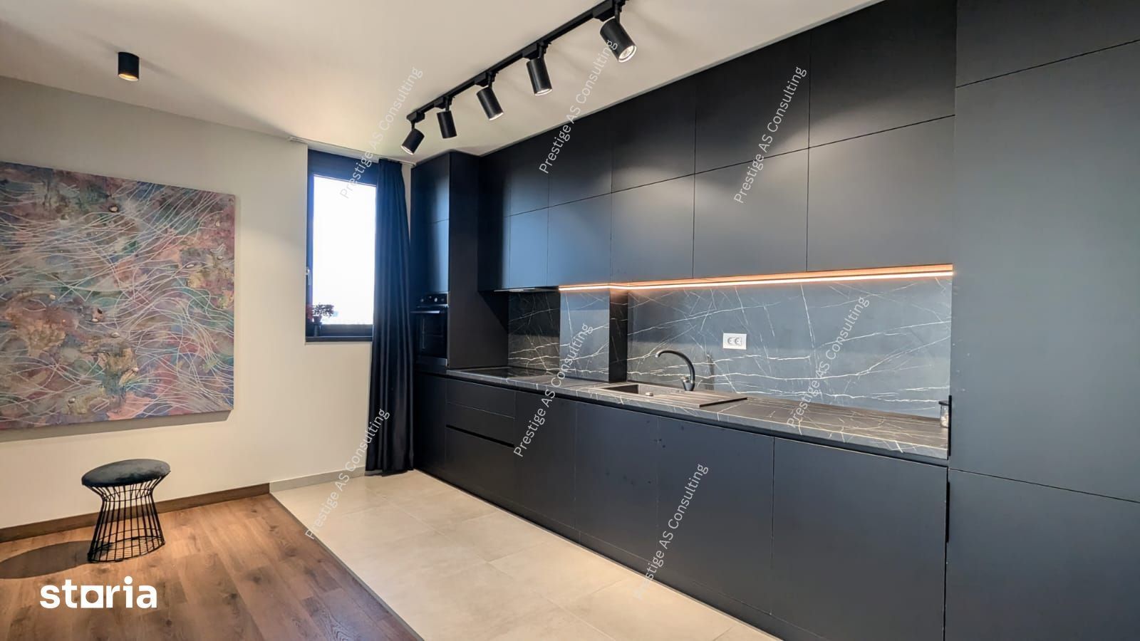 Apartament spatios situat la etajul 11 in cladirea ISHO - Poză 10