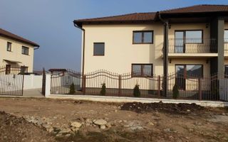 Inchiriez apartament - Poză 1