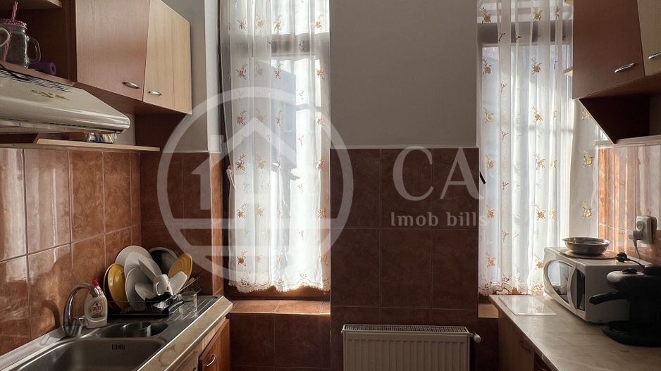 Apartament cu 3 camere de inchiriat, zona Centrala Oradea - Poză 2