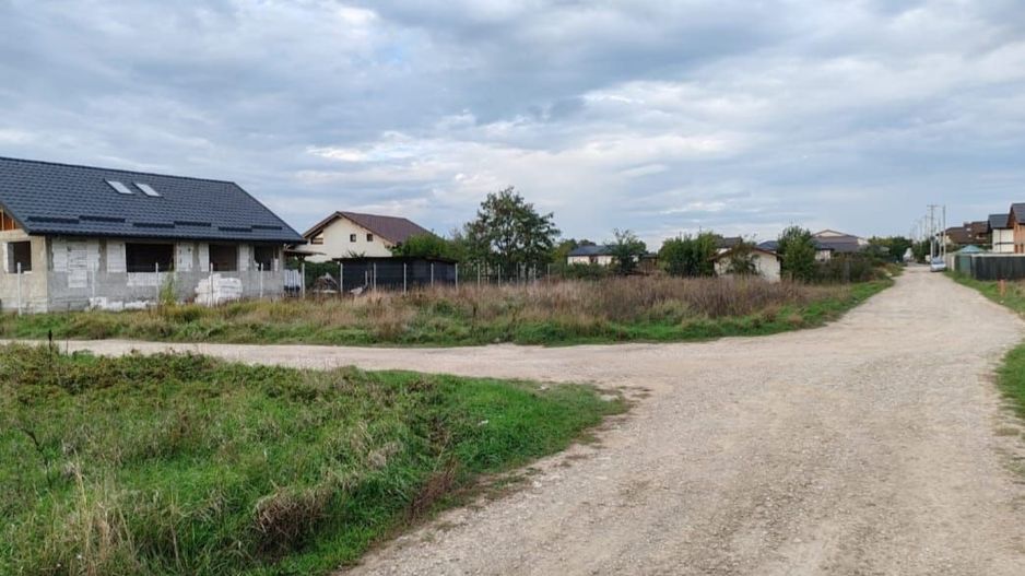 Teren cu deschidere dubla Manastirea - Poză 2