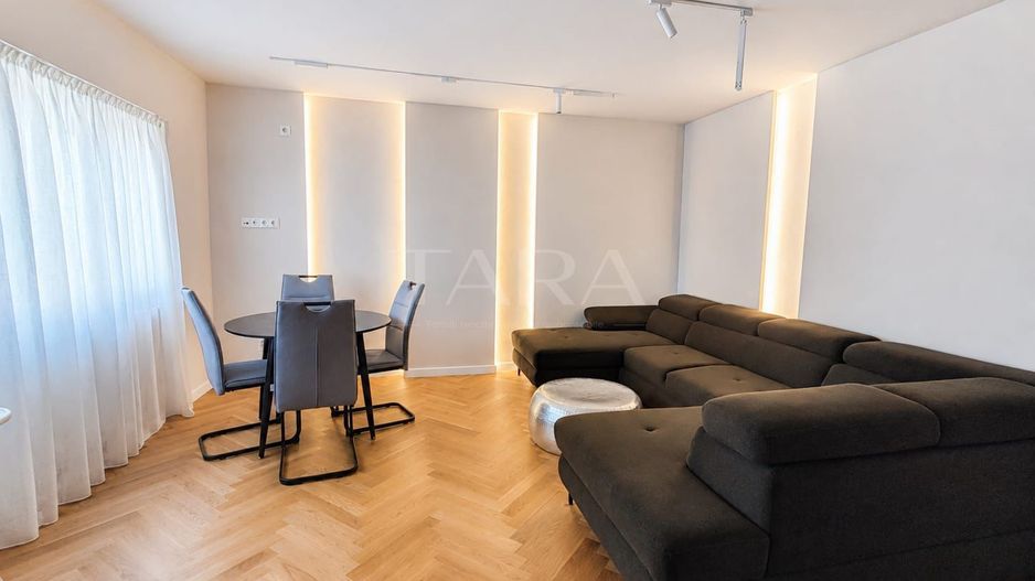 Prima închiriere! Apartament 3 camere, view spectaculos, Zorilor. - Poză 2