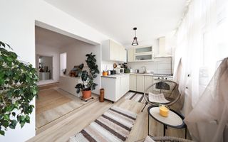 Casă renovată, teren 394 mp – Râșnov, str. Misu Popp, zonă centrală - Poză 11