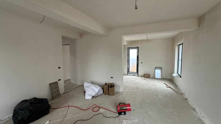 DARZA ( CREVEDIA), VILA 4 CAMERE - Poză 11