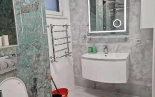 Pentru inchiriere Duplex 5 camere ( Parter + Demisol ) in vila Piata Romana - Poză 9