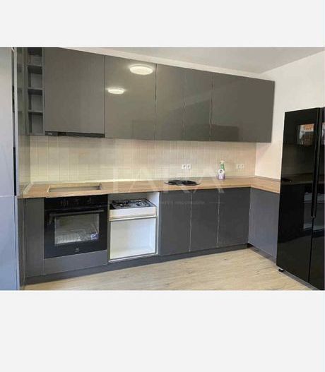 Vazanre apartament  3 camere Apahida - Poză 1