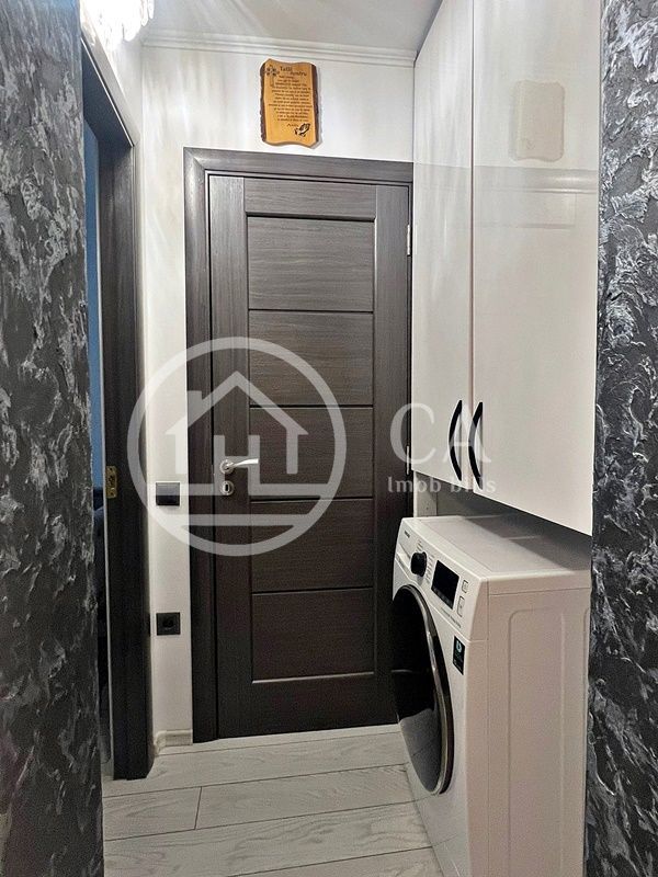 Apartament de vânzare cu 2 camere în zona Velența, Oradea - Poză 8