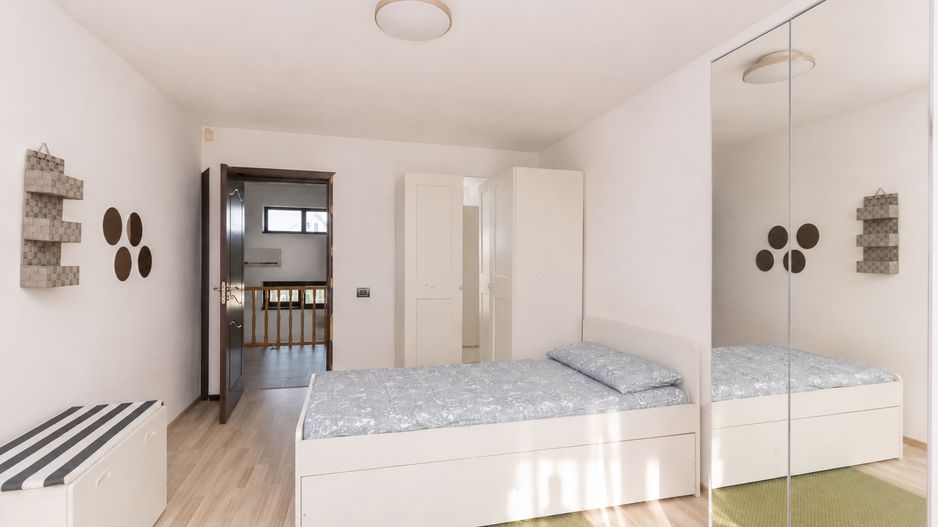 Casa individuala 6 camere, 214mpu,509 mp teren, 5km de Bucuresti, 2013 - Poză 8
