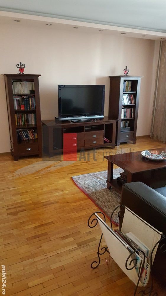 2 Camere Decebal - Poză 1