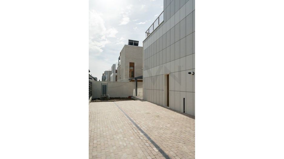 REV2005590 Vila Exclusivista Voluntari Arhitectura Moderna 320 mp utili - Poză 18