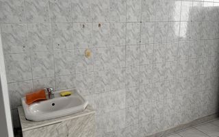 De închiriat: apartament 3 camere - nemobilat - ideal birou - Gorjului - Poză 14