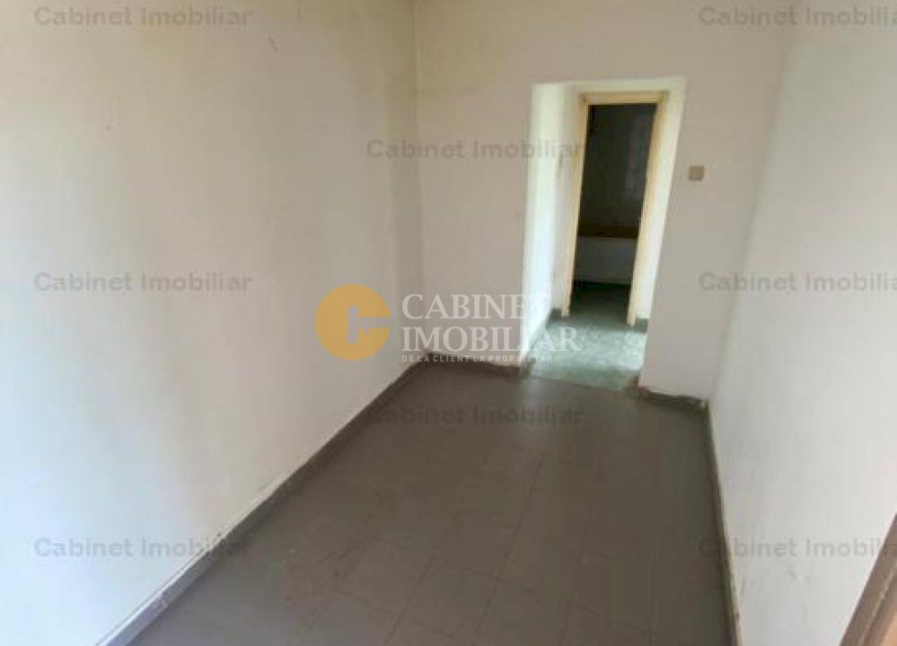 Apartament cu 3 camere Decomandat - Etaj 2 - Zona Podu Ros - Poză 6