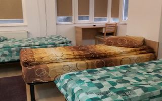 CENTRU PENINSULA - Vila cu 11 studiouri si parcare - Poză 2