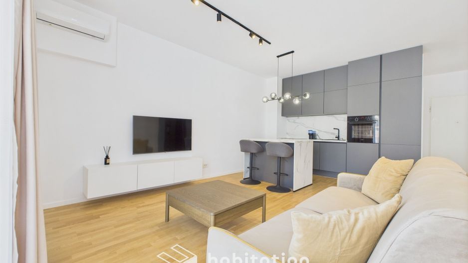 Tur virtual - Apartament 2 camere, zona Centrală - Paltim - Poză 4