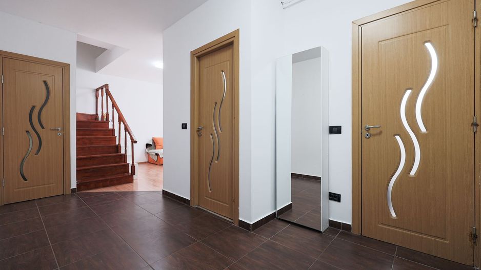 VANDUT! Apartament 2 camere în bloc nou, zona Tabacovici - Poză 3