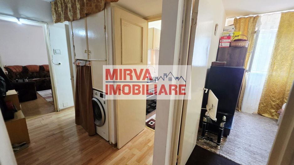 Apartament 3 camere, etaj 3, Malu Roșu – Str. Rîșnovenilor - Poză 11
