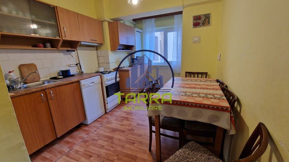 Apartament 3 camere de inchiriat in Alba Iulia zona Ultracentrala - Poză 8