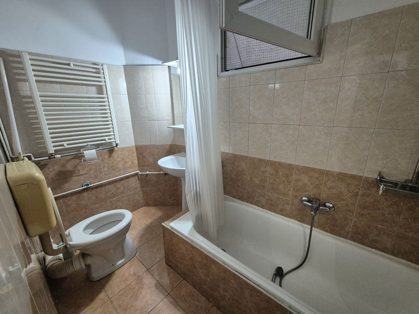Apartament cu 2 camere - Universitate - Poză 6