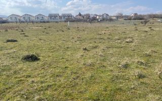 Teren intravilan de vanzare aflat in Zona Aerodrom Magura(Casa de Apa) - Poză 5