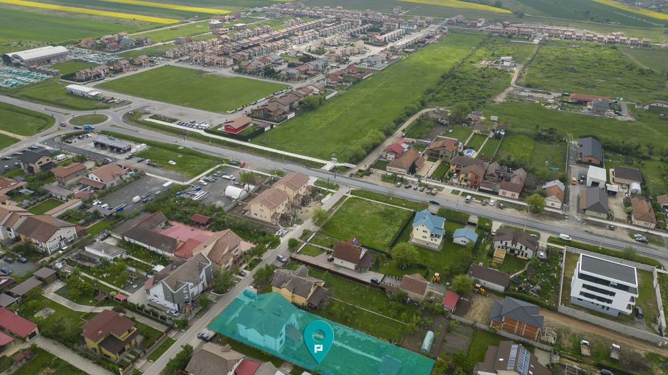 Vilă cu 8 camere în Săcălaz, Central - Poză 3