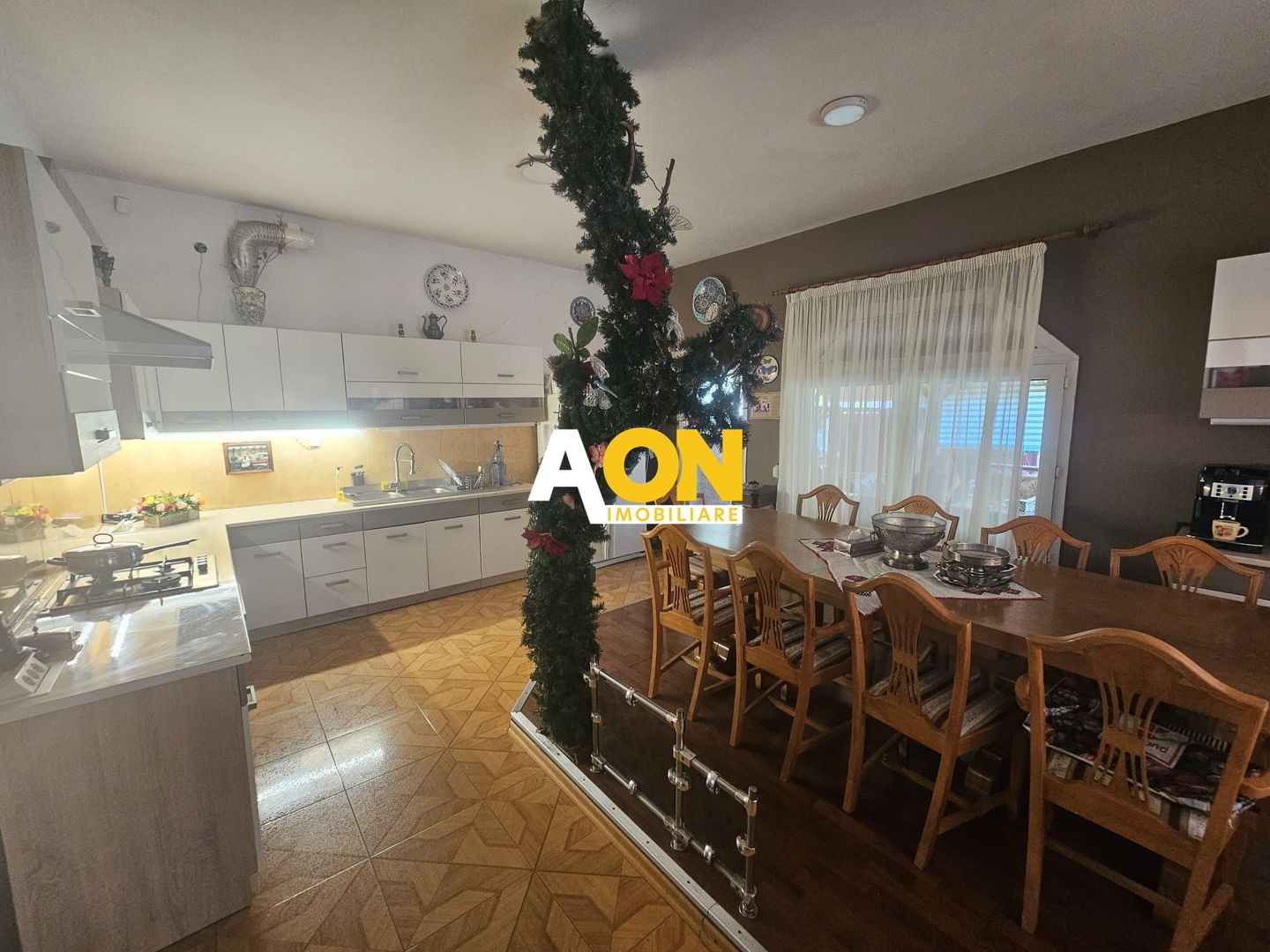 Casa Individuala 5 Camere 224mp Utili, 550mp Teren, Zona Micesti - Poză 5