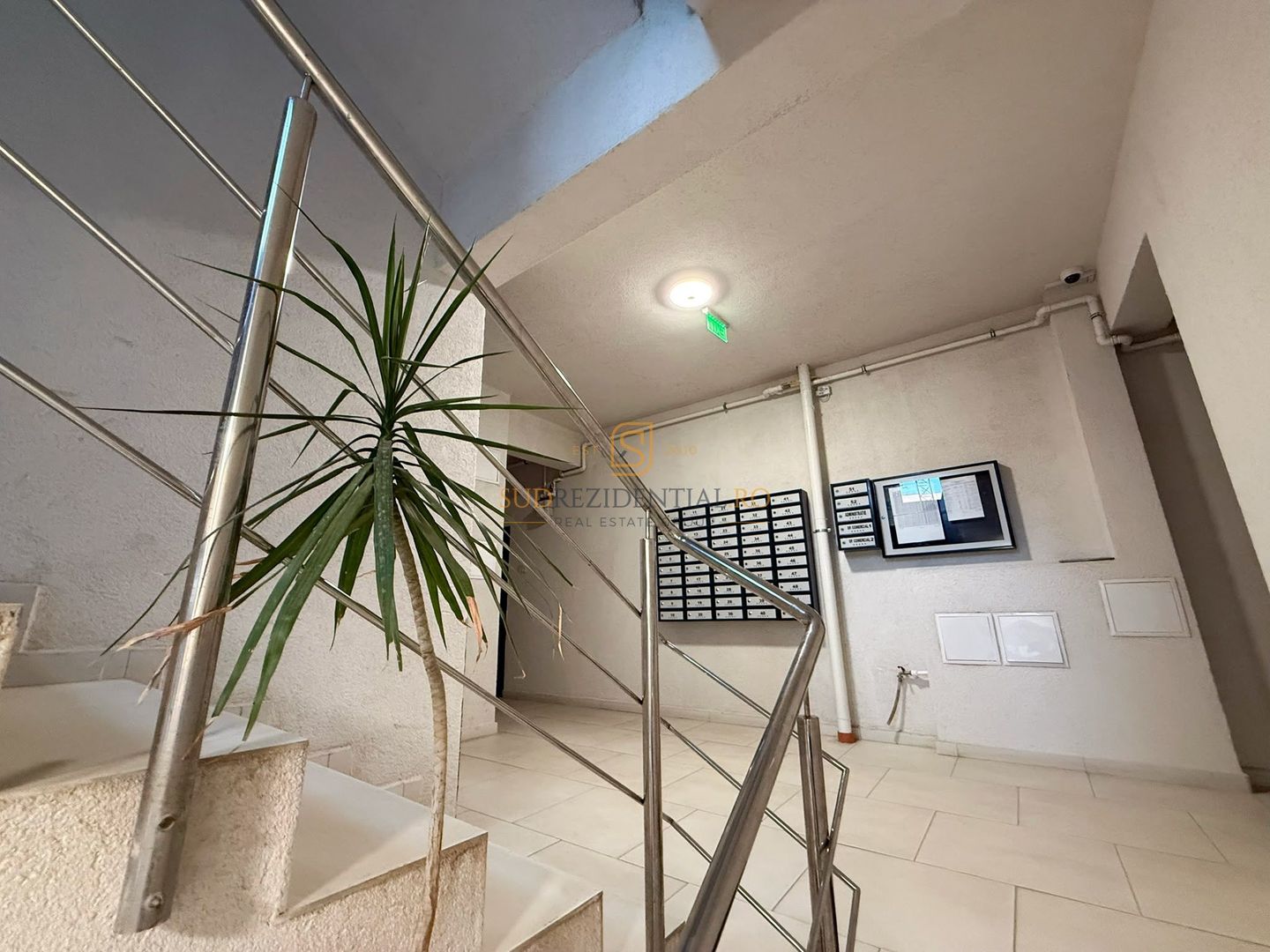 Apartament Mobilat si Utilat / 2 Camere / Dressing / Metrou Berceni - Poză 12