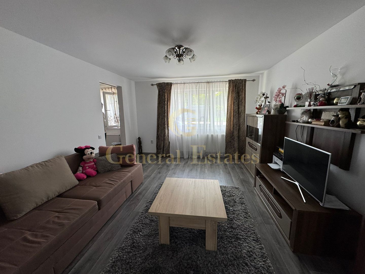 Apartament 2 camere  Mobilat + loc de parcare - Poză 2