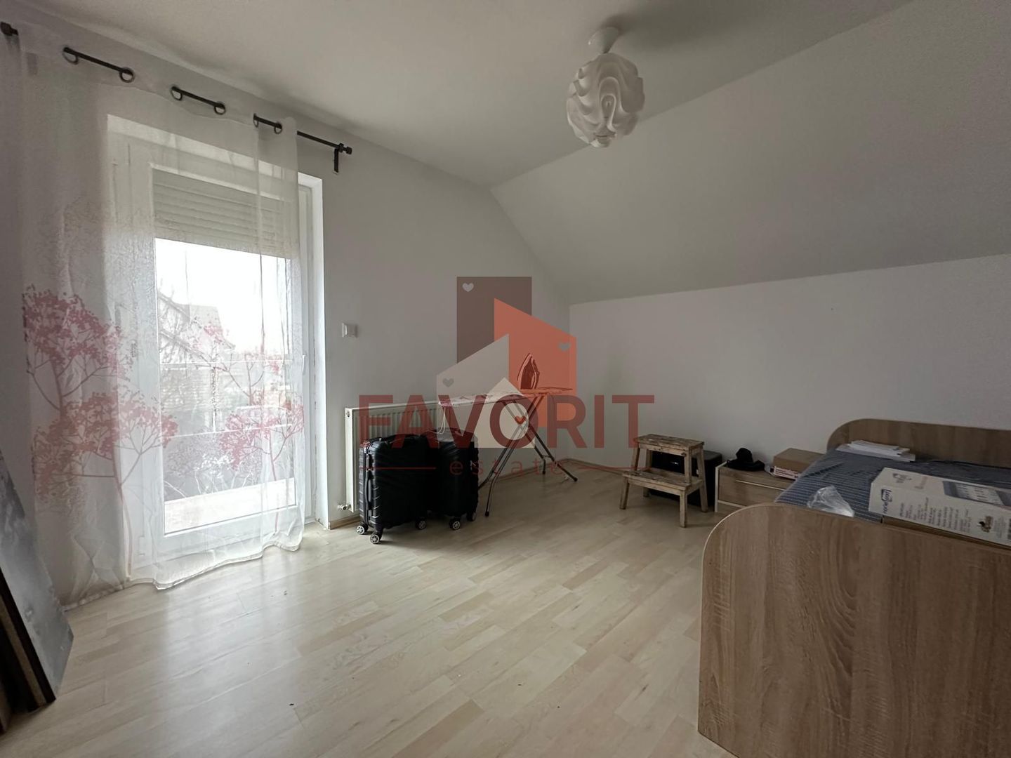 Casa individuala | Parter + Etaj + Pod | Asfalt | Comision 0 | - Poză 7