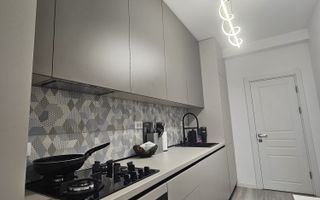 Apartament 2 camere Mobilat  Parcare inclusa , 10 min metrou Teclu - Poză 3