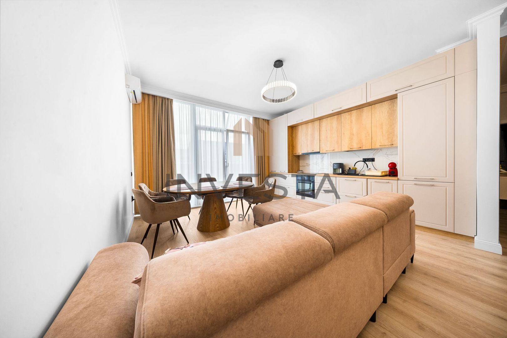 Apartament finisat la chieie! La intrare in Baza Sportiva! - Poză 1