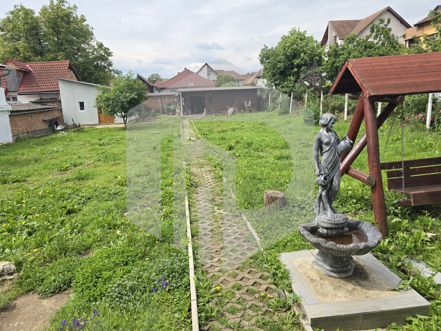 Casa 4 camere 1000 mp teren zona Subarini - Poză 4